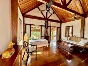 The Peninsula Verandah Suite